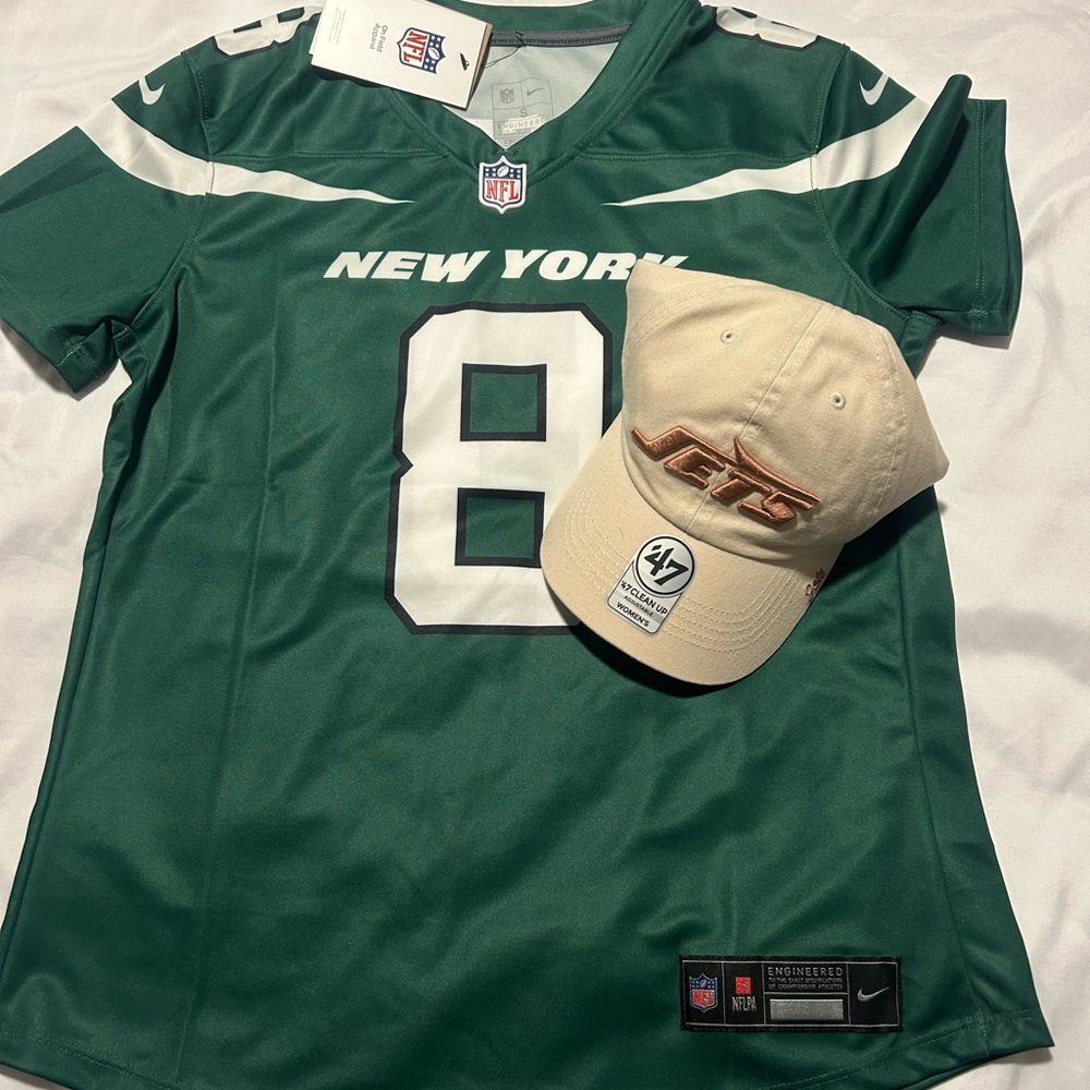 🔥🏈Women’s New York Jets Nike #8 Jersey (Small) + ’47 Brand Adjustable Hat🔥🏈